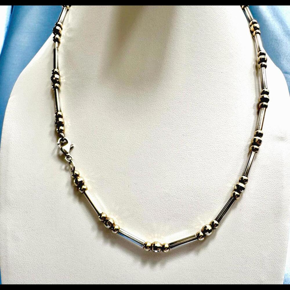 VINTAGE SIGNED MILOR ITALY STERLING SILVER TUBE BAR & GOLD PLATED BALL NECKLACE. - Picture 2 of 5